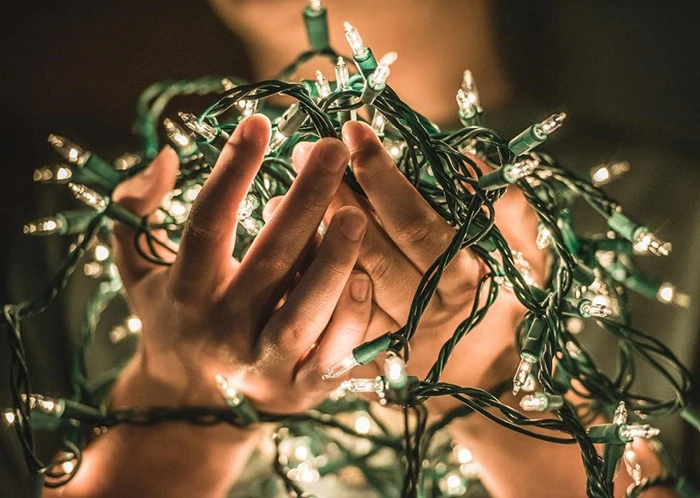 A Homeowner’s Guide to Holiday Lighting