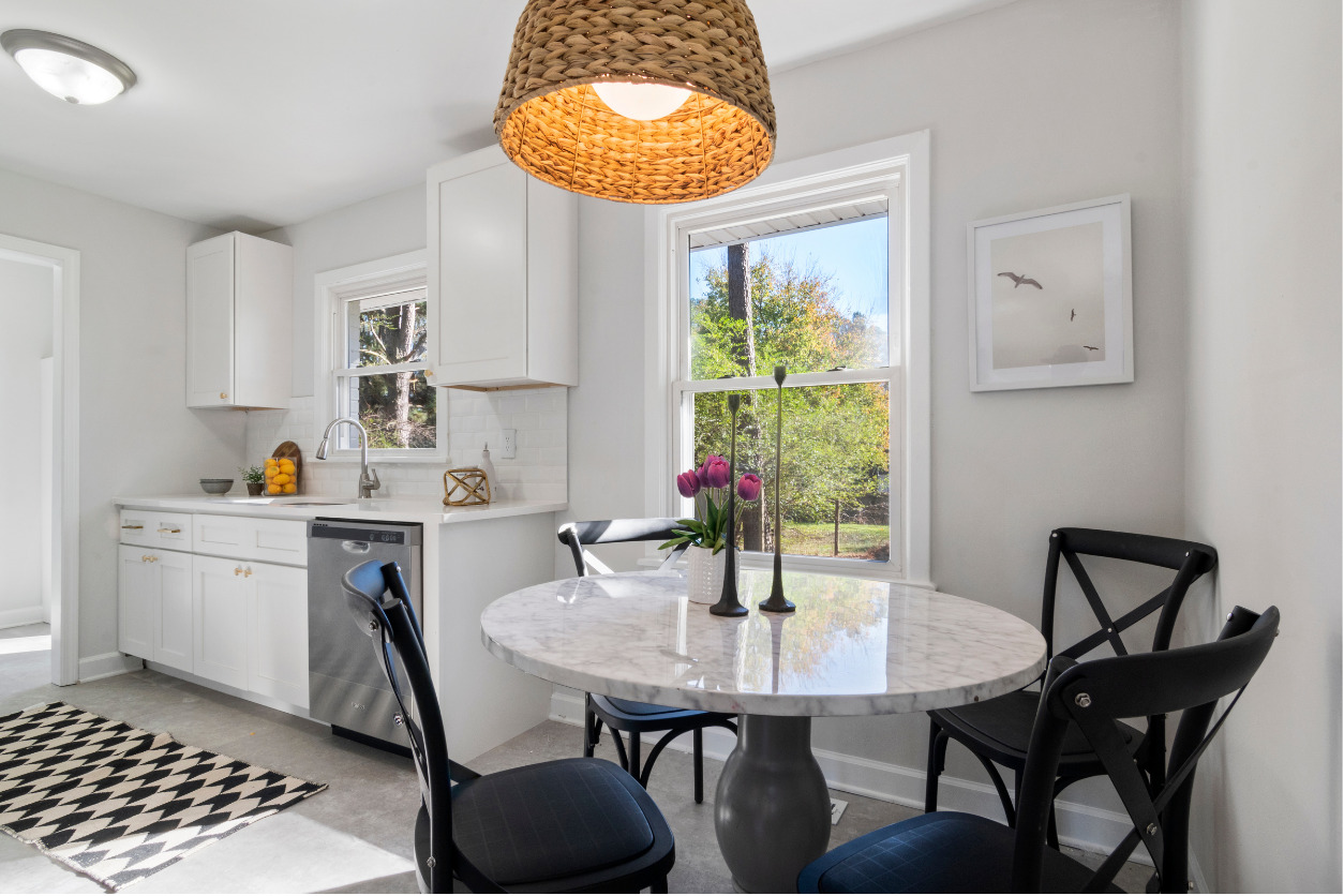 Maximizing Small Living Spaces